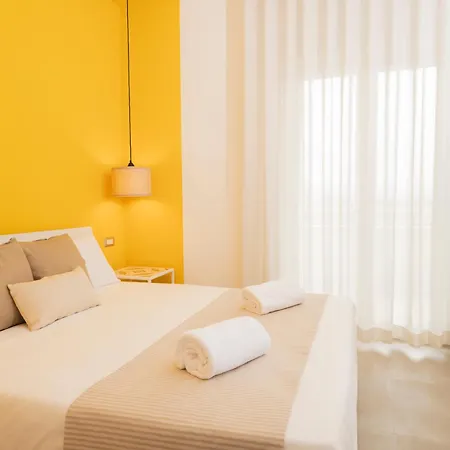 Zest House Aparthotel 3*